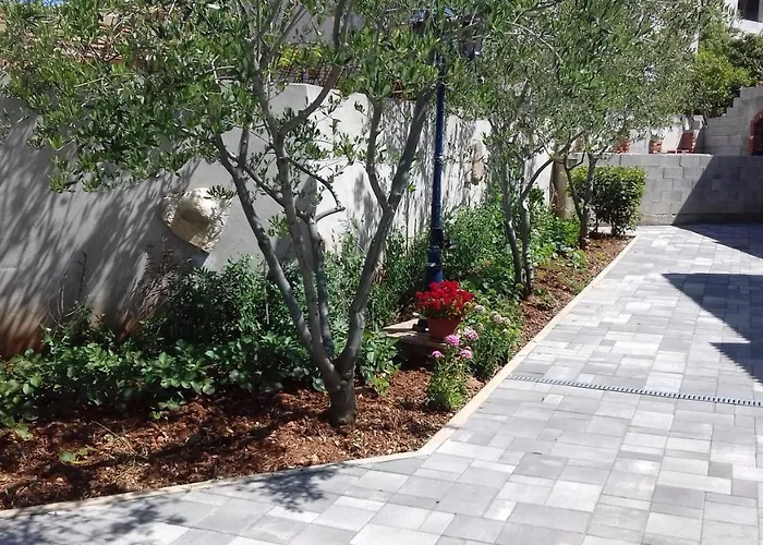 Sarah Апартаменти