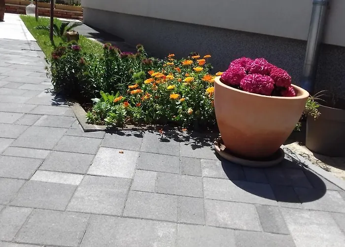 Апартаменти Sarah