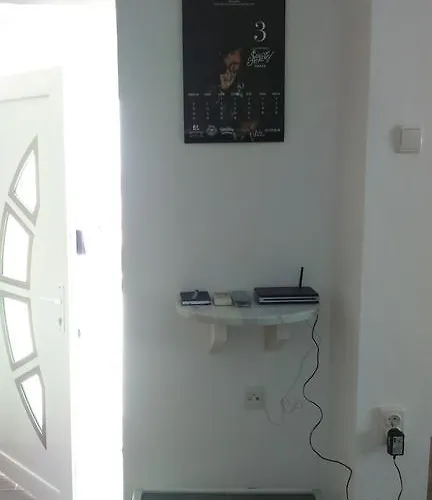 Апартаменти Sarah *