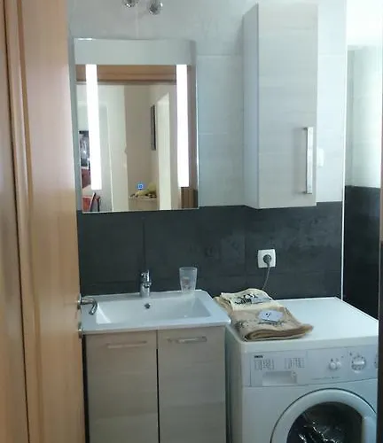 Sarah Апартаменти Задар